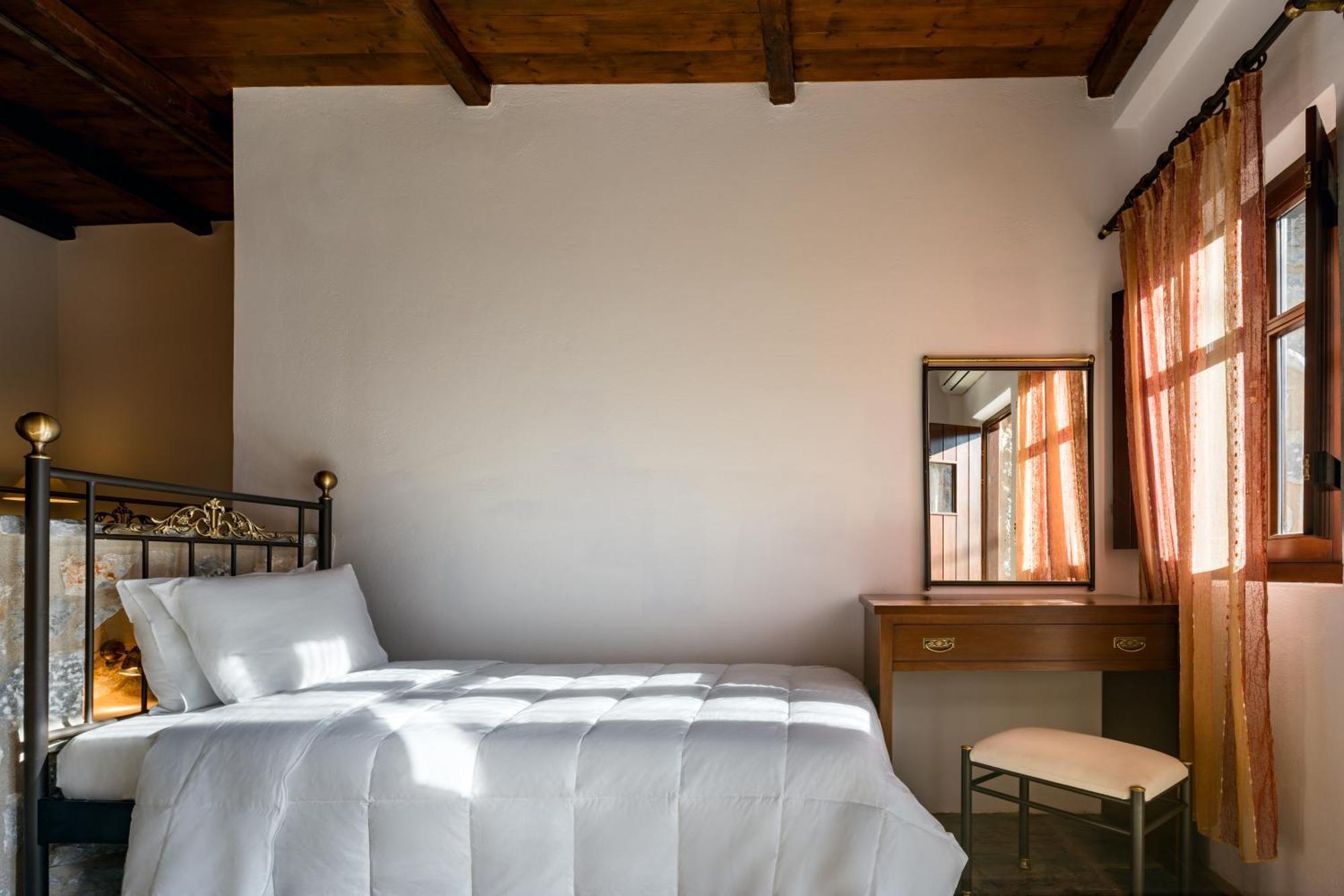 Porto Kale Guesthouse Порто-Кагіо Екстер'єр фото
